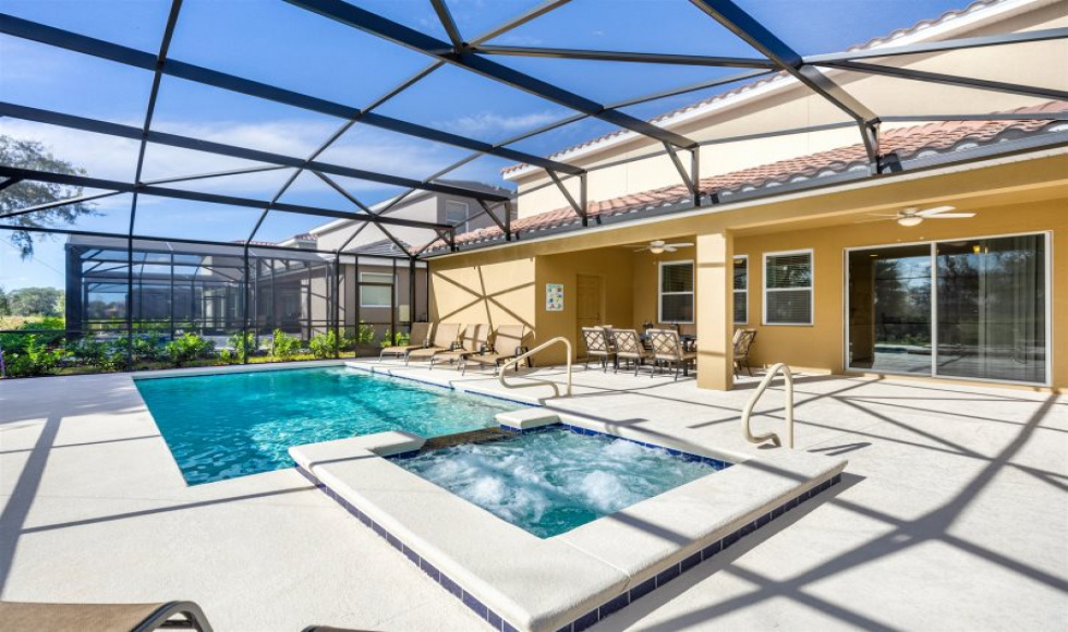 5 Bedrooms Bedrooms, ,4 BathroomsBathrooms,Villa,Vacation Rental,1090