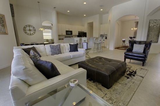 Stunning 5 Bed Solterra Villa — photo 4