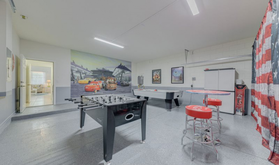 5 Bedrooms Bedrooms, ,4 BathroomsBathrooms,Villa,Vacation Rental,1098