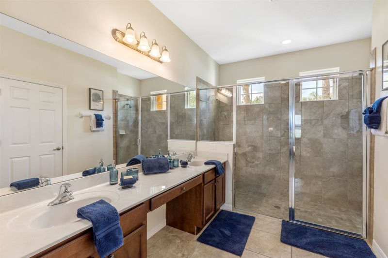 Stunning WaterSong Villa Rental — photo 11