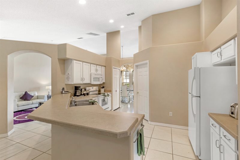 Stunning 6 Bed Orange Tree Villa — photo 4