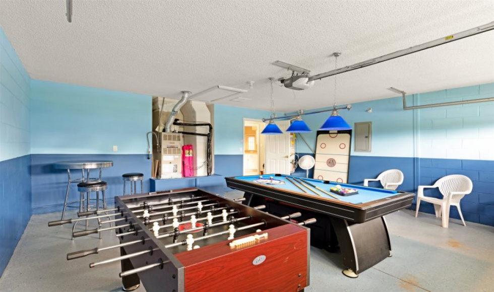 6 Bedrooms Bedrooms, ,3 BathroomsBathrooms,Villa,Vacation Rental,1103