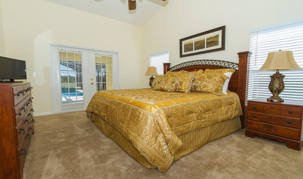 6 Bedrooms Bedrooms, ,3 BathroomsBathrooms,Villa,Vacation Rental,1104