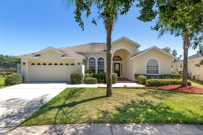 Fantastic 6 Bed Orange Tree Villa