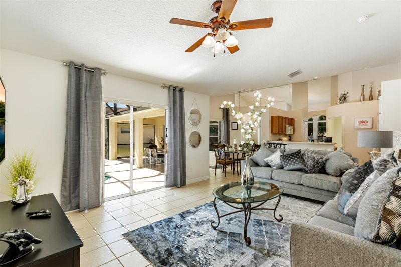 Fantastic 6 Bed Orange Tree Villa — photo 4