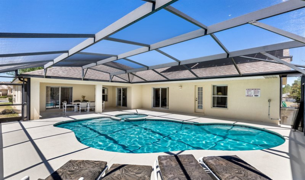 6 Bedrooms Bedrooms, ,3 BathroomsBathrooms,Villa,Vacation Rental,1105