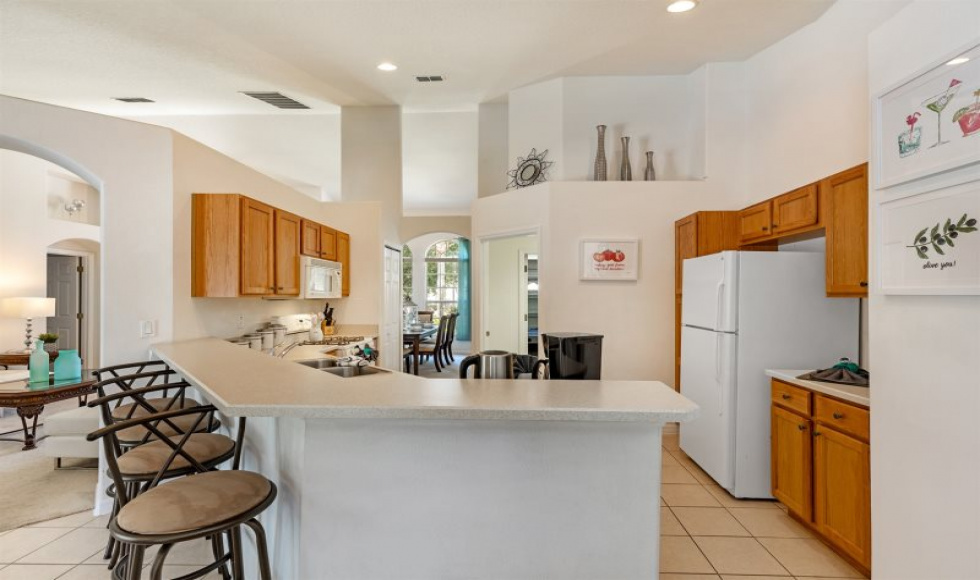 6 Bedrooms Bedrooms, ,3 BathroomsBathrooms,Villa,Vacation Rental,1105