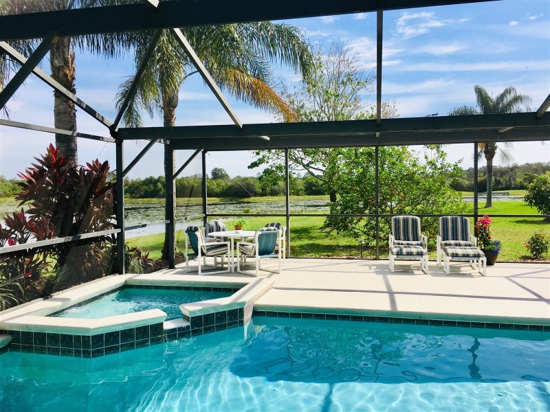 Waterfront 6 Bed Orange Tree Villa — photo 11