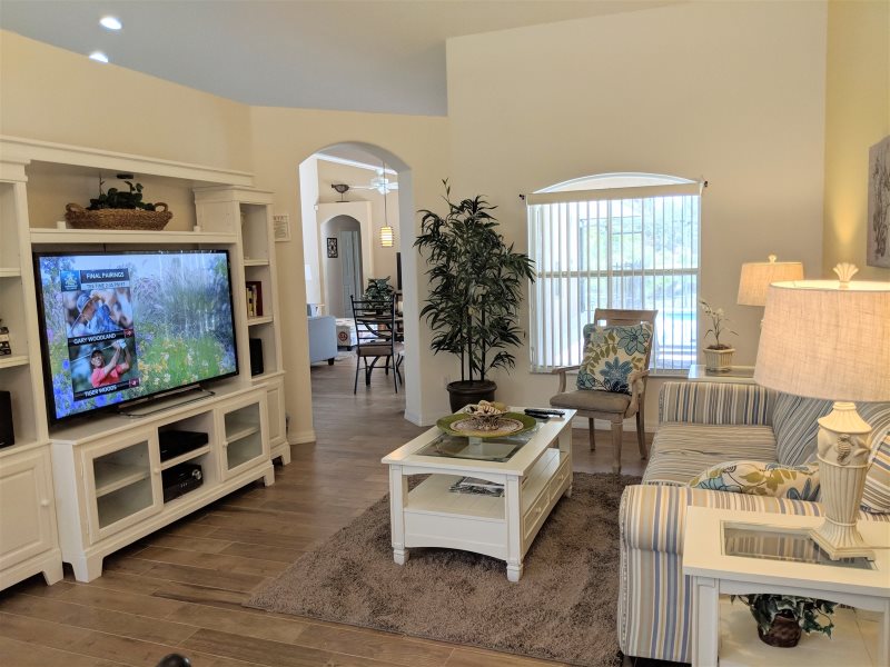Waterfront 6 Bed Orange Tree Villa — photo 5