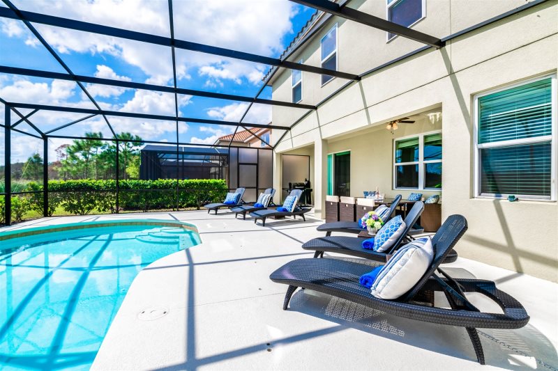 Stunning Solterra Villa Rental With BBQ — photo 4