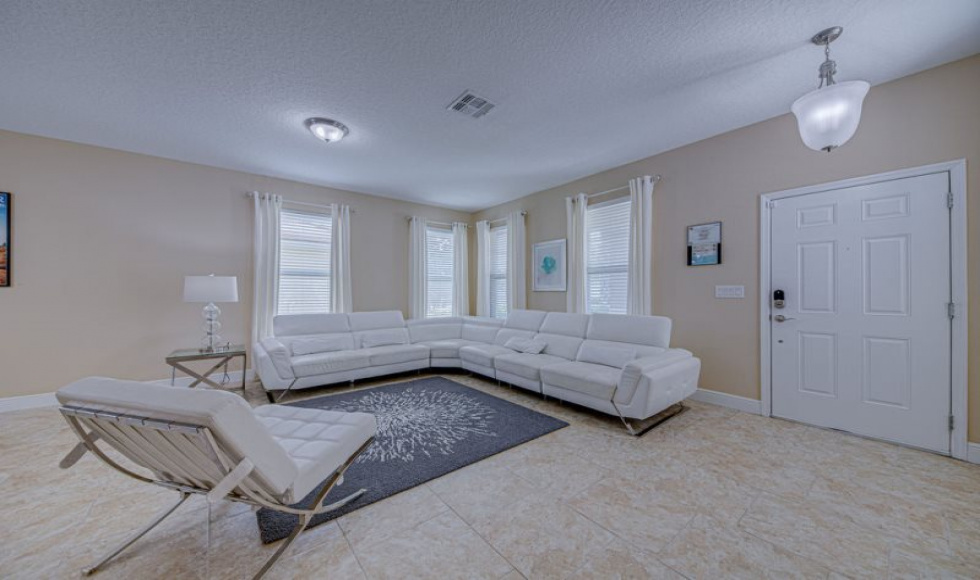 6 Bedrooms Bedrooms, ,6 BathroomsBathrooms,Villa,Vacation Rental,1108