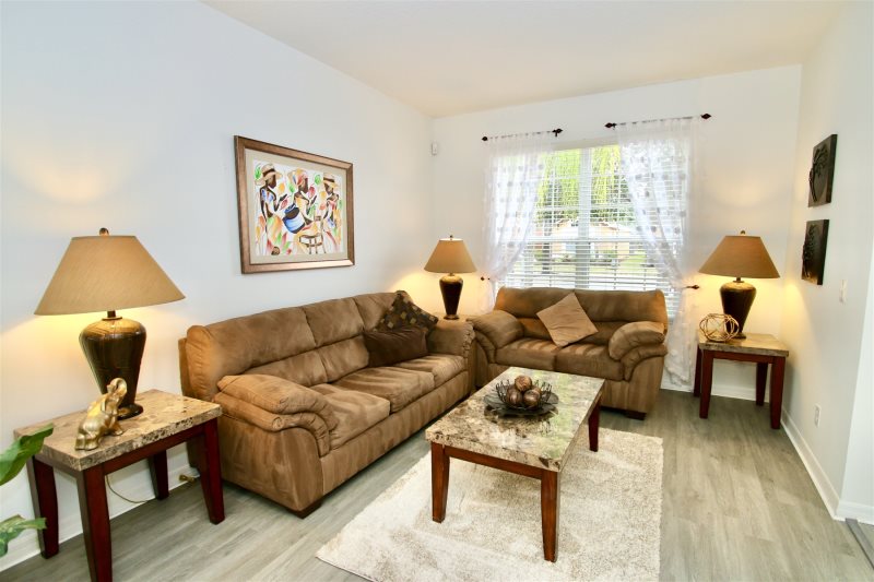Stunning 6 Bedroom Watersong Villa Rental — photo 7