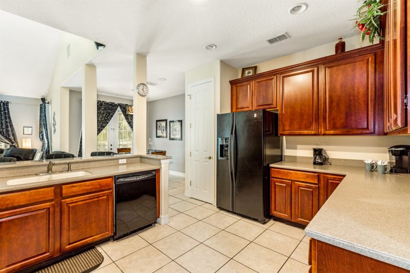 Stunning 7 Bedroom Formosa Gardens Villa Rental — photo 4