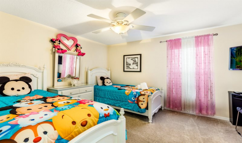 7 Bedrooms Bedrooms, ,6 BathroomsBathrooms,Villa,Vacation Rental,1112