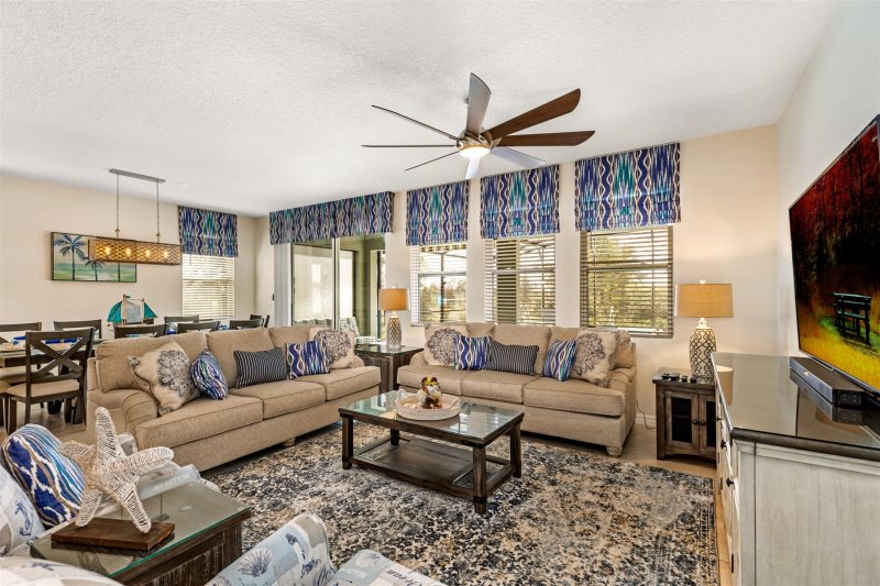 Welcome To Our 7 Bed Solterra Sunshine Villa — photo 5