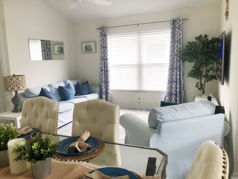 3 Bedroom Davenport Lakes Villa — photo 4