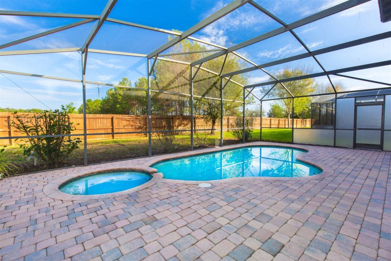 Beautiful Mediterranean Style 4 Bedroom High Grove Villa — photo 2