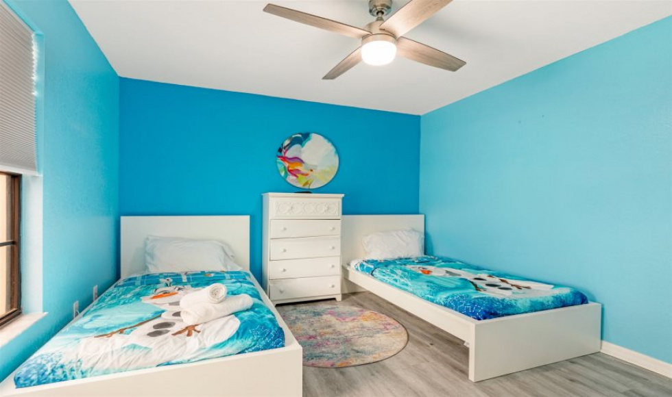 4 Bedrooms Bedrooms, ,2.5 BathroomsBathrooms,Villa,Vacation Rental,1029