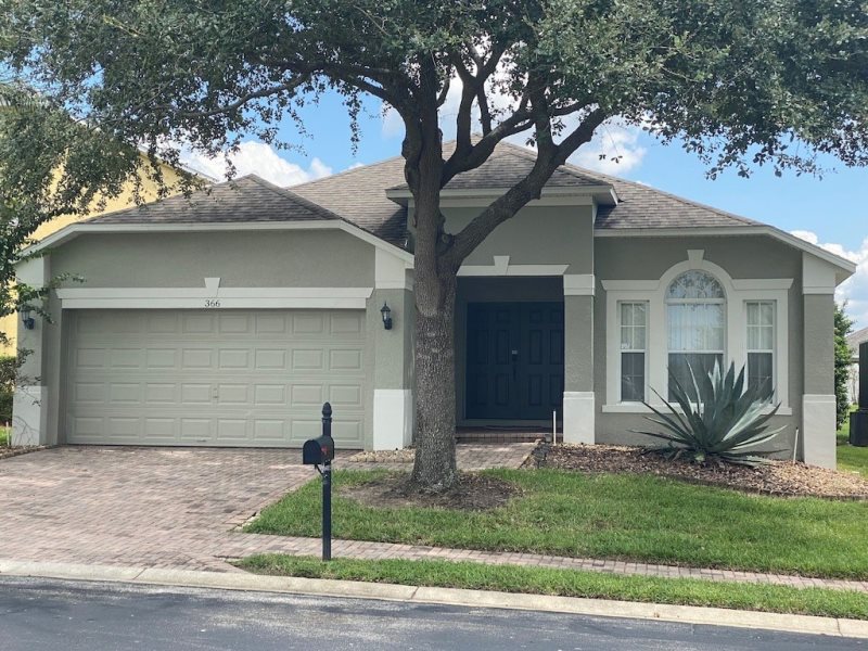 4 Bedroom Legacy Park Villa Close To Disney