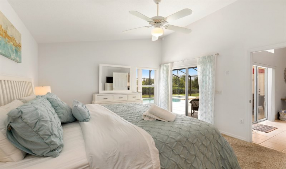 4 Bedrooms Bedrooms, ,3 BathroomsBathrooms,Villa,Vacation Rental,1034
