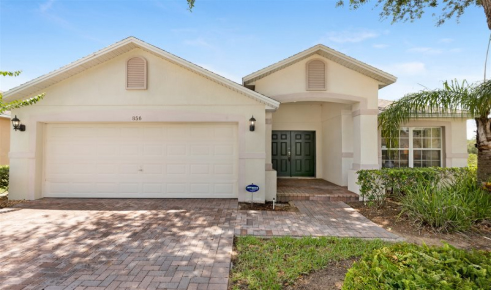4 Bedrooms Bedrooms, ,3 BathroomsBathrooms,Villa,Vacation Rental,1034