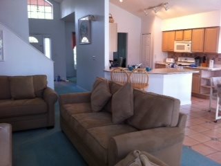 Fabulous 4 Bed Oak Island Villa — photo 6