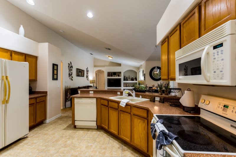 4 Bedroom 3 Bathroom Orange Tree Villa — photo 6