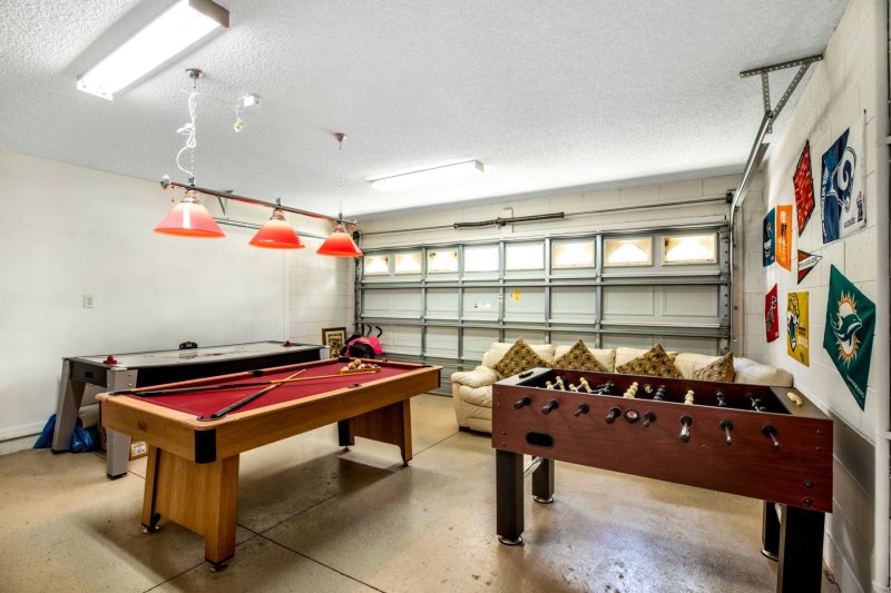 Modern 4 Bed Orange Tree Villa — photo 9