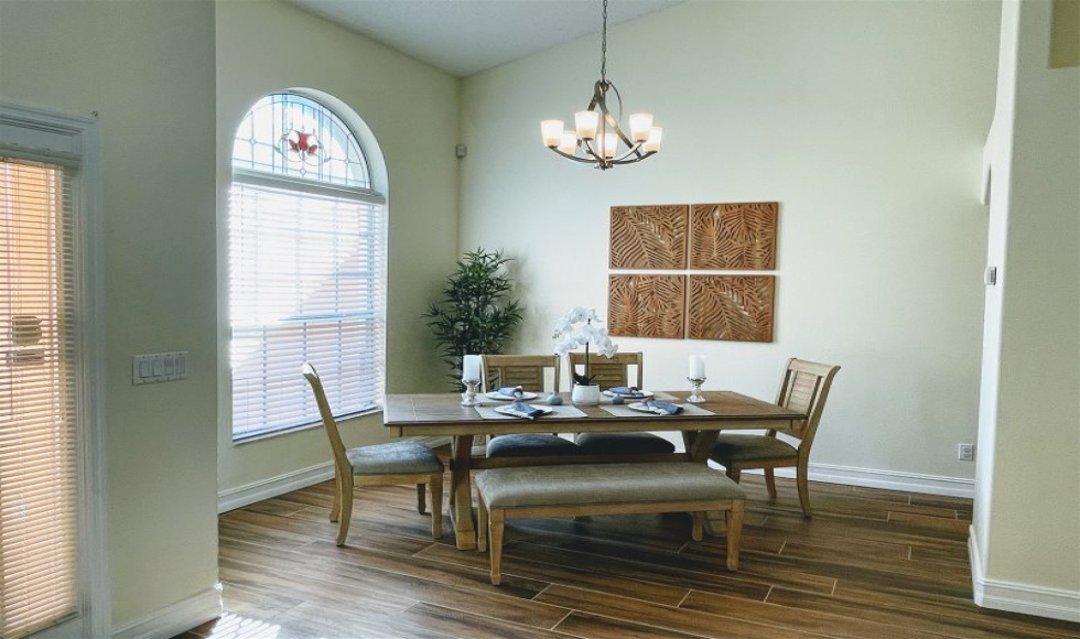 4 Bedrooms Bedrooms, ,3 BathroomsBathrooms,Villa,Vacation Rental,1045