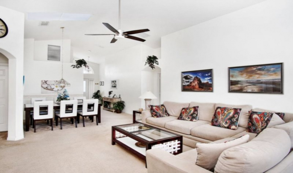 4 Bedrooms Bedrooms, ,3 BathroomsBathrooms,Villa,Vacation Rental,1046