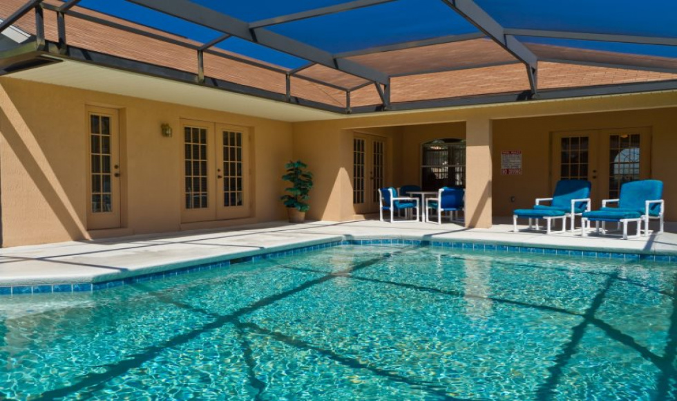 4 Bedrooms Bedrooms, ,3 BathroomsBathrooms,Villa,Vacation Rental,1047