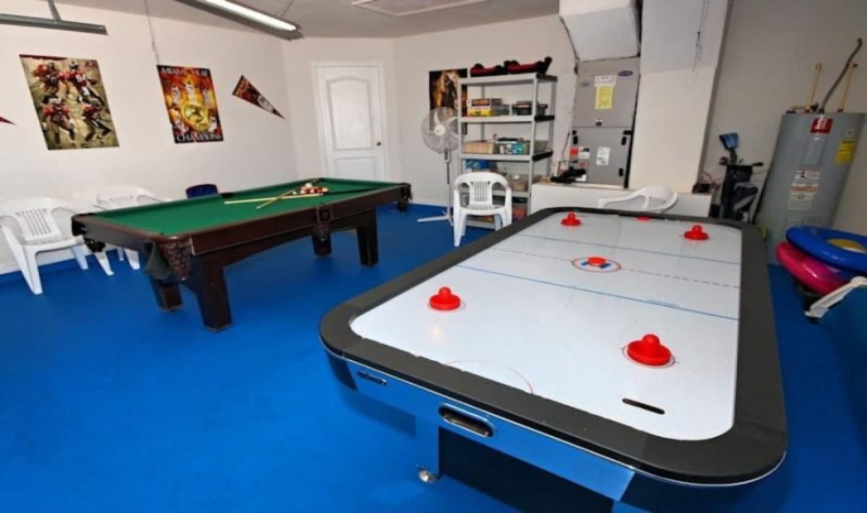4 Bedrooms Bedrooms, ,3 BathroomsBathrooms,Villa,Vacation Rental,1050