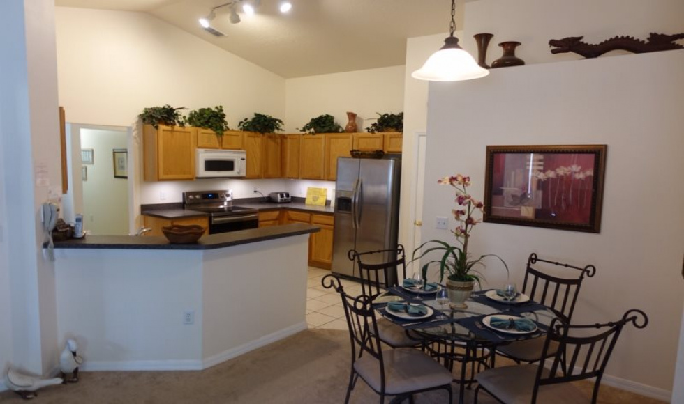 4 Bedrooms Bedrooms, ,3 BathroomsBathrooms,Villa,Vacation Rental,1051