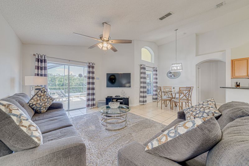 Fabulous 4 Bedroom Terra Verde Villa — photo 8