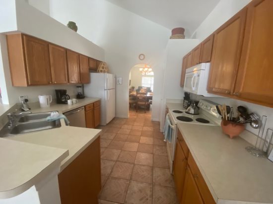 Stunning 4 Bedroom Thousand Oaks Villa — photo 5