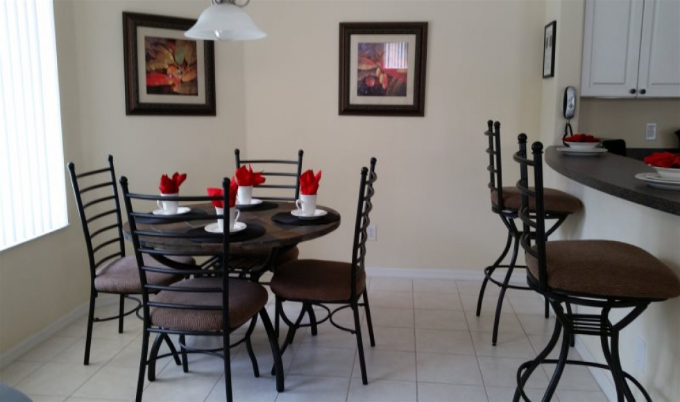 4 Bedrooms Bedrooms, ,3 BathroomsBathrooms,Villa,Vacation Rental,1062