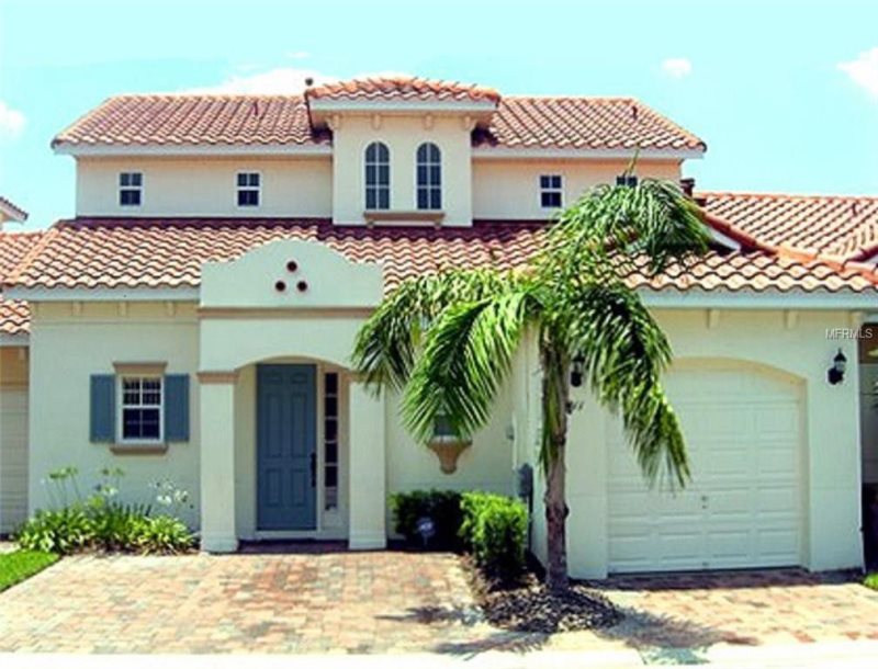 Lovely 4 Bedroom 3 Bath Tuscan Hills Villa