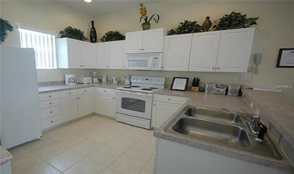 4 Bedrooms Bedrooms, ,3 BathroomsBathrooms,Villa,Vacation Rental,1063