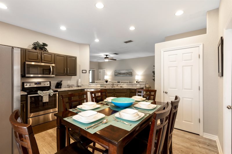 4 Bed 4 Bathroom Watersong Villa — photo 8