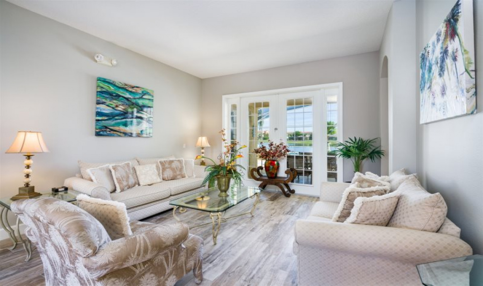 5 Bedrooms Bedrooms, ,4 BathroomsBathrooms,Villa,Vacation Rental,1072