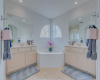 5 Bedrooms Bedrooms, ,4 BathroomsBathrooms,Villa,Vacation Rental,1075