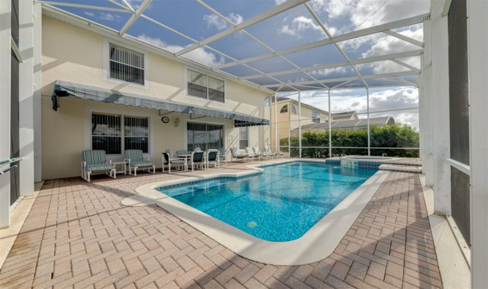 5 Bedrooms Bedrooms, ,4 BathroomsBathrooms,Villa,Vacation Rental,1075