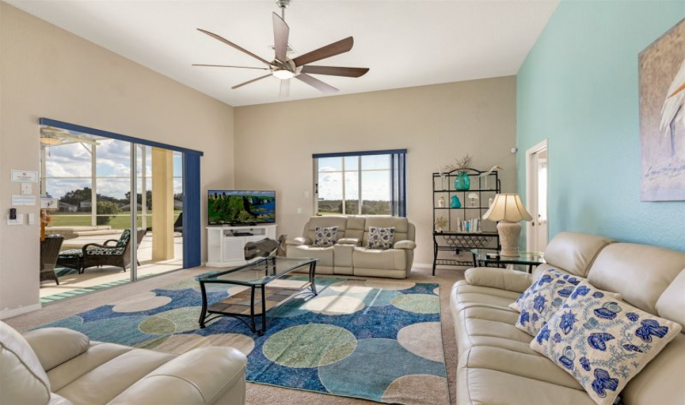 5 Bedrooms Bedrooms, ,3 BathroomsBathrooms,Villa,Vacation Rental,1076