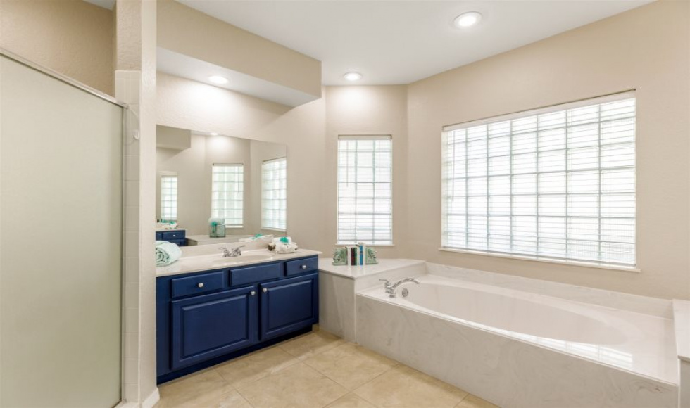 5 Bedrooms Bedrooms, ,3 BathroomsBathrooms,Villa,Vacation Rental,1076